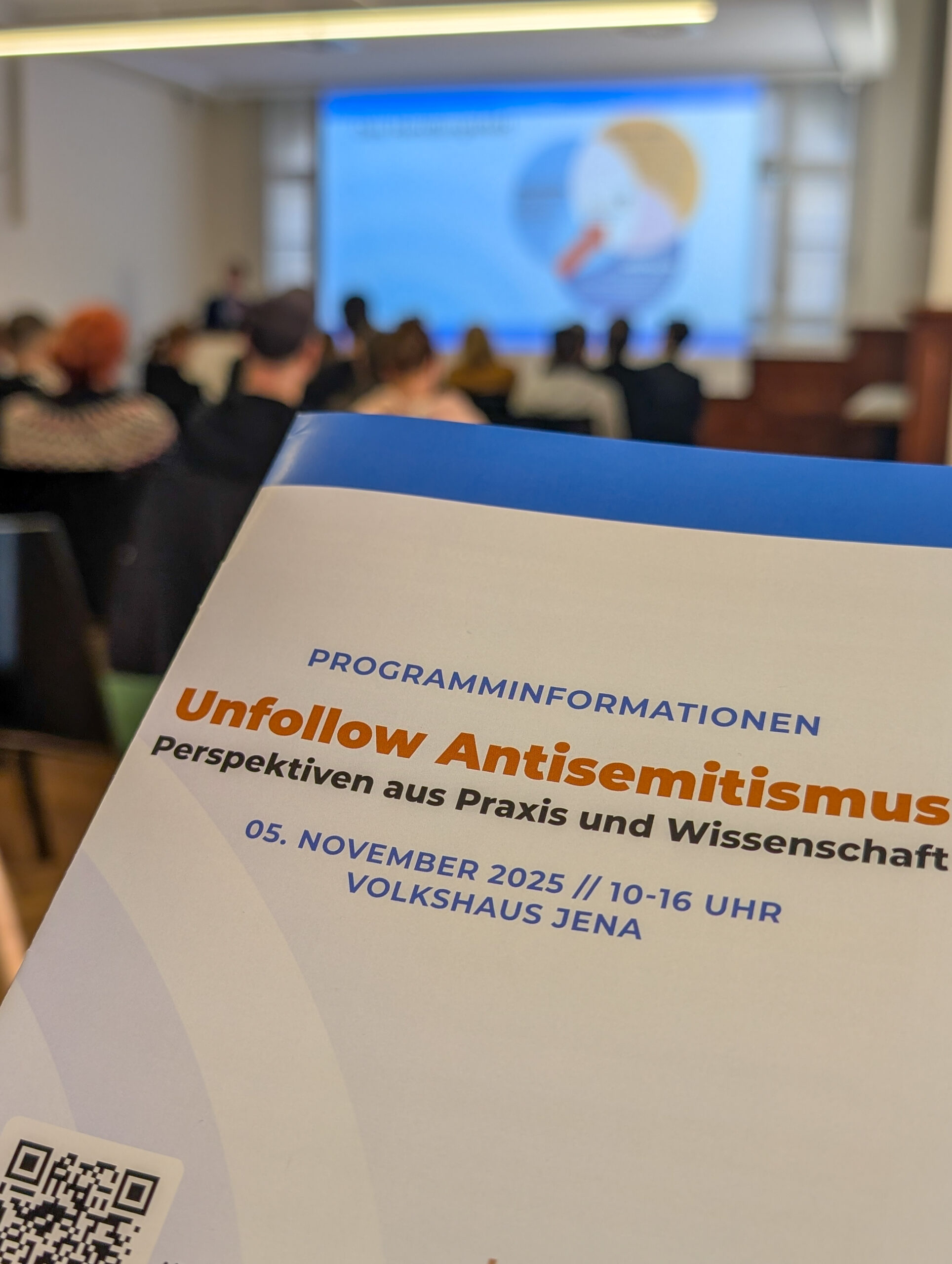 Tagungsmoderation: Unfollow Antisemitismus